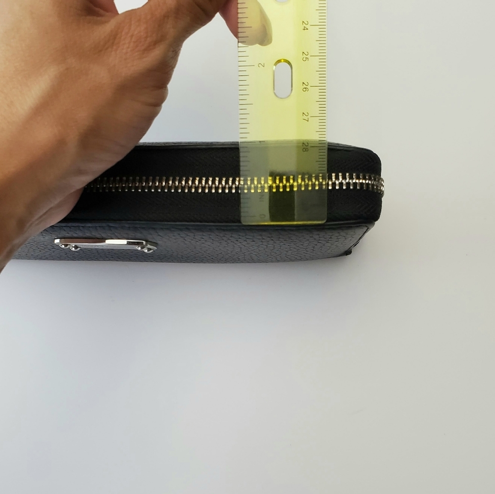Michael Kors Large Jet Set Continental Black W/Silver Hardware Leather Wallet - Picture 9 of 9